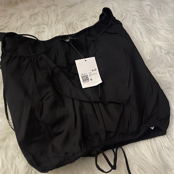 Croptop - Picture 6 of 6